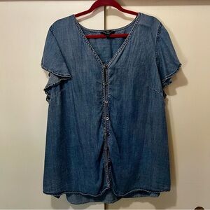 Denim Button-Front Women's Plus Top - chambray